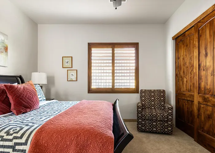 Holiday home Desert Oasis With Pool Black Mountain Views Scottsdale