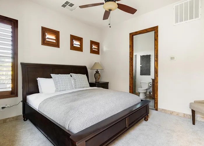 Holiday home Desert Oasis With Pool Black Mountain Views Scottsdale