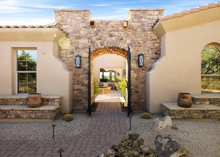 Desert Oasis With Pool Black Mountain Views Scottsdale